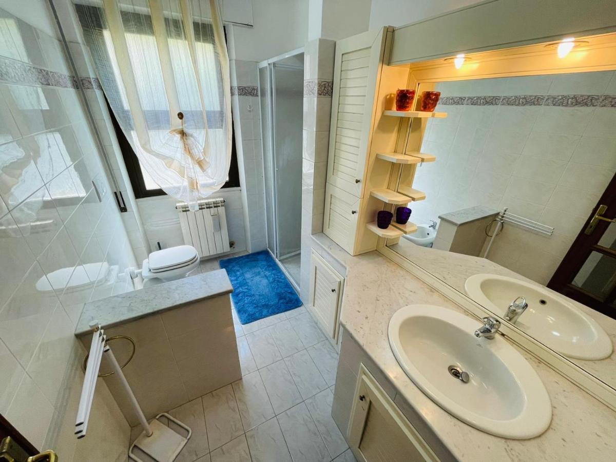Darsena Fiumicino Apartment Luaran gambar