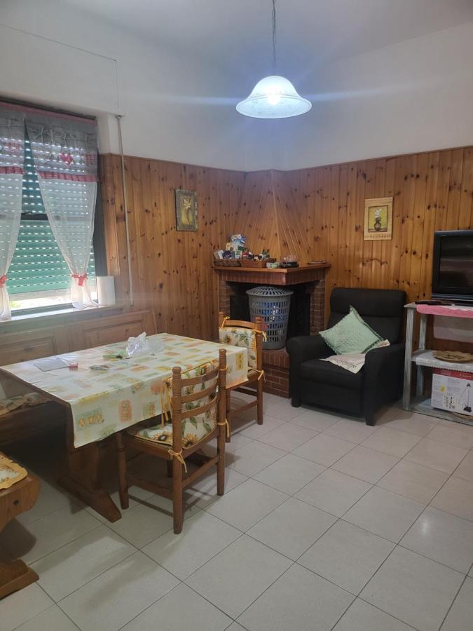 Darsena Fiumicino Apartment Luaran gambar
